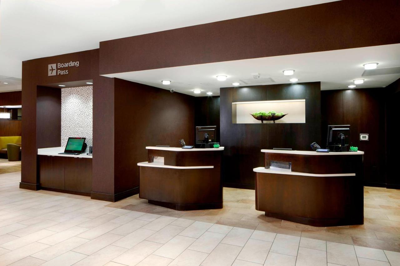 Courtyard By Marriott San Antonio Six Flags At The Rim Hotell Eksteriør bilde